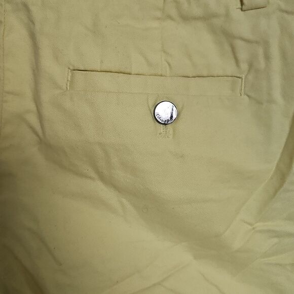 Calvin Klein Women's Yellow Shorts - Picture 13 of 16